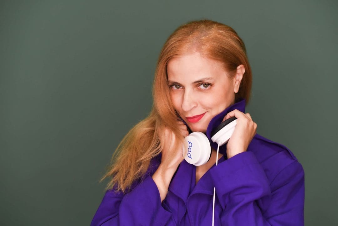 ΦΑΝΗ ΣΠΥΡΙΔΑΚΗ HEADPHONES (1)